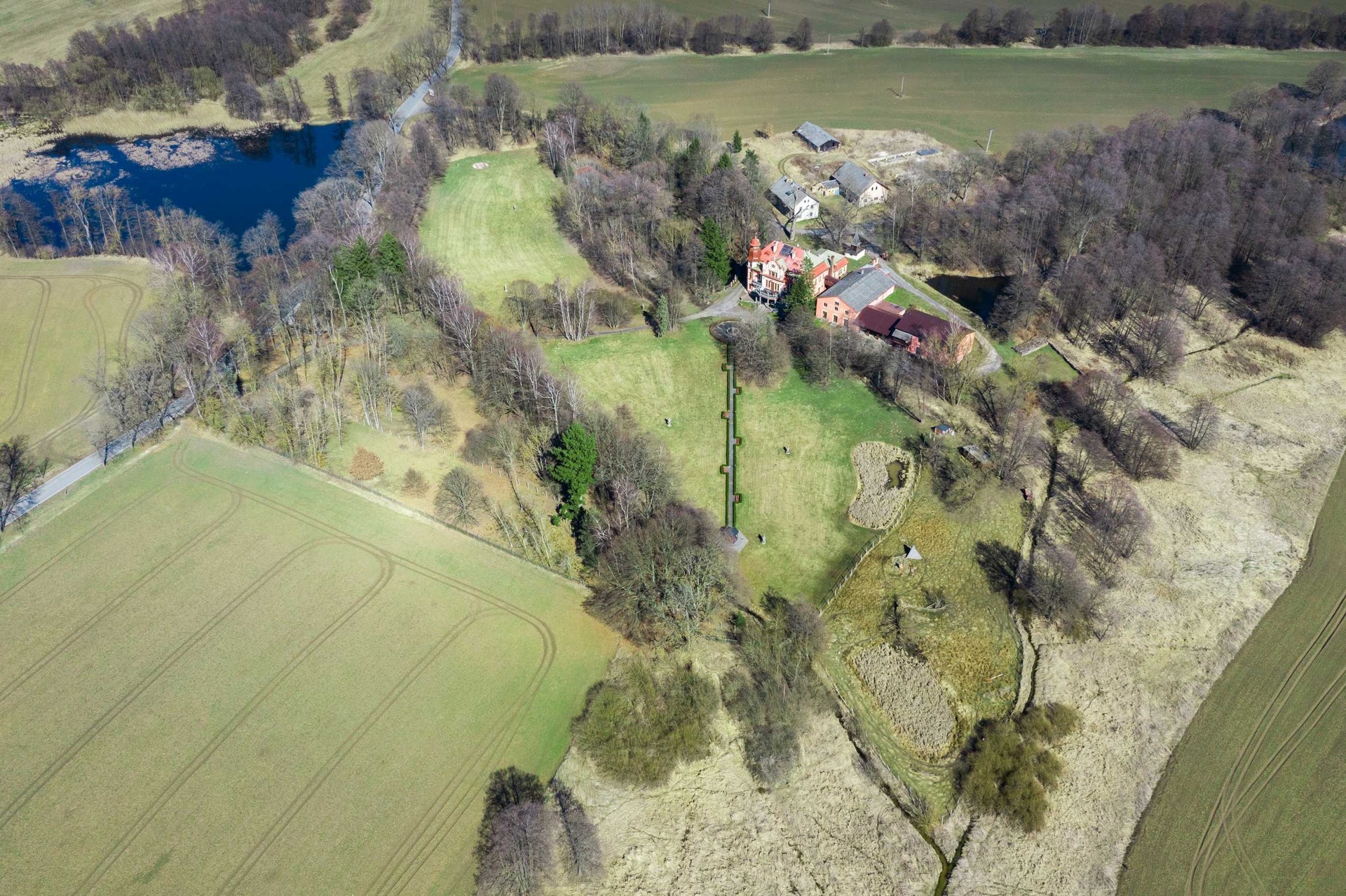 Letohrádek sv. Vojtěcha, 3 200 m2 s pozemkem 72 064 m2 — fotografie 23