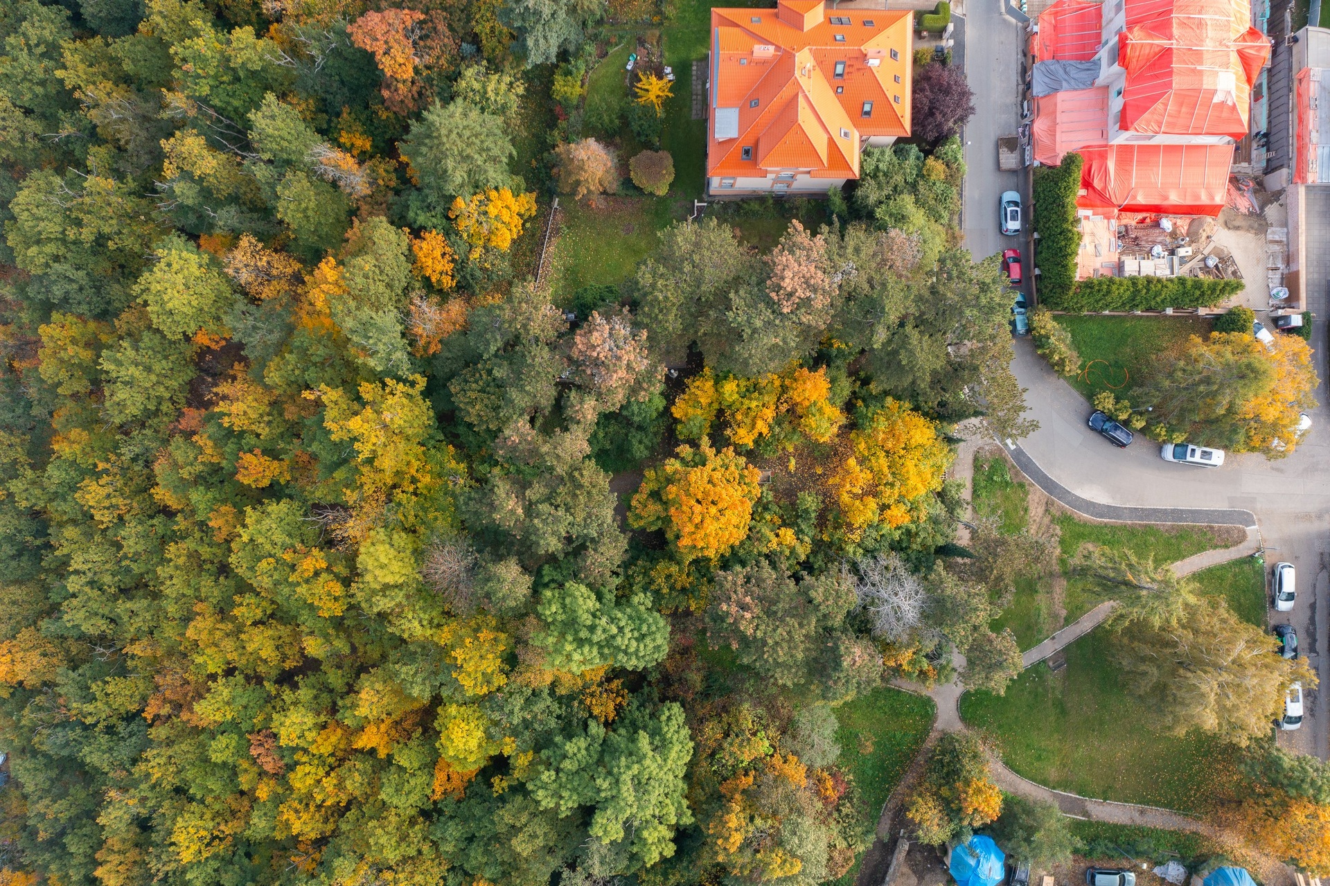 Prodej exkluzivního pozemku se stavebním povolením, 1 429 m², Praha 5 - Košíře — fotografie 9