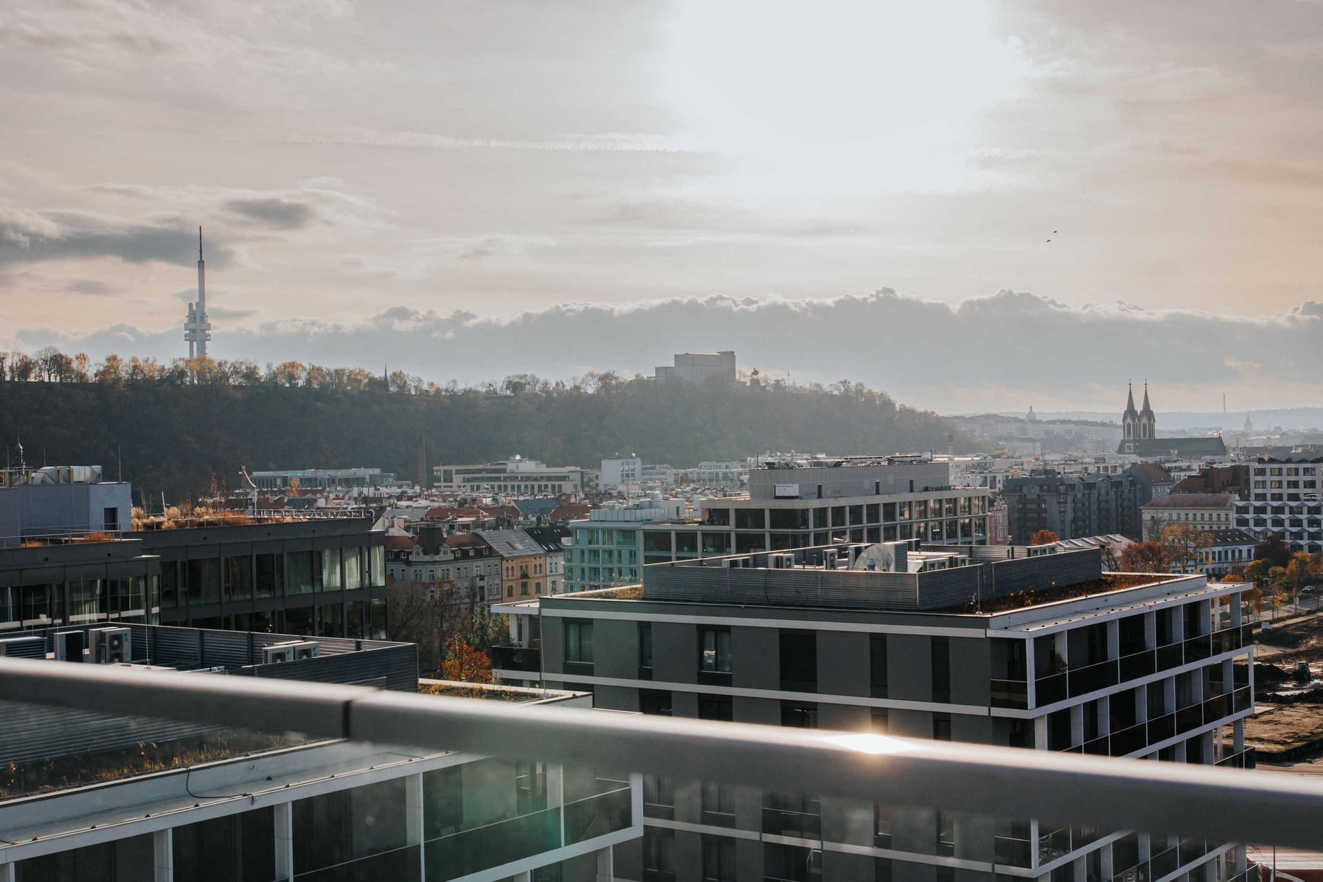 Prodej exkluzivního penthousu, 352 m², Praha 8 - Karlín — fotografie 3