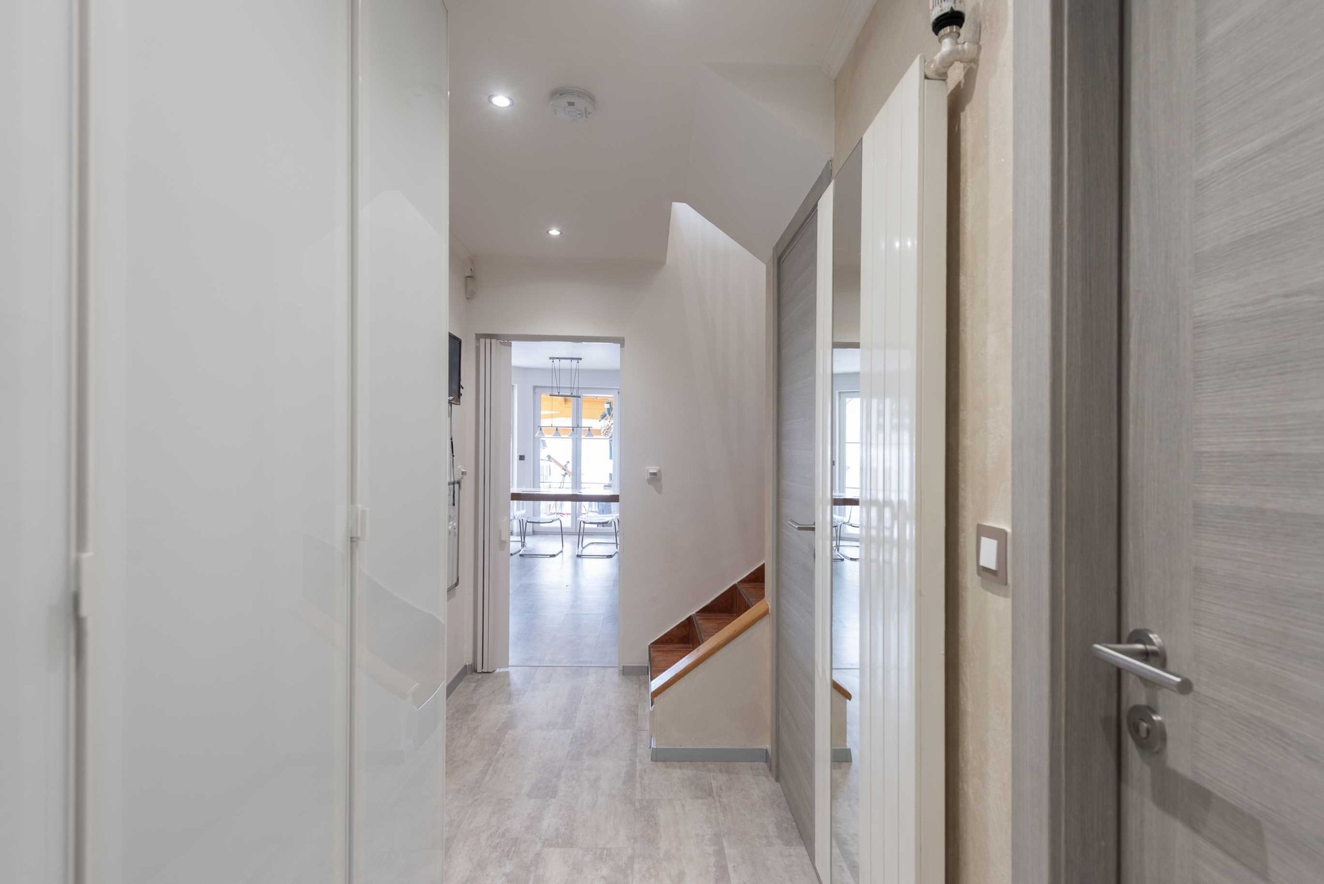 Prodej výjimečného řadového rodinného domu 5+1, 210 m², Hostivice — fotografie 15
