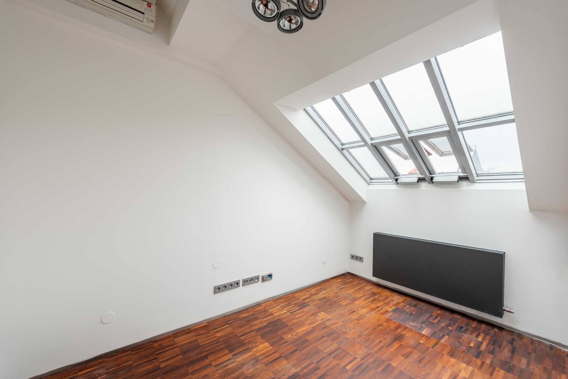 Prodej exkluzivního střešního bytu 3+kk, 113 m², Praha 1 - Nové Město — fotografie 8