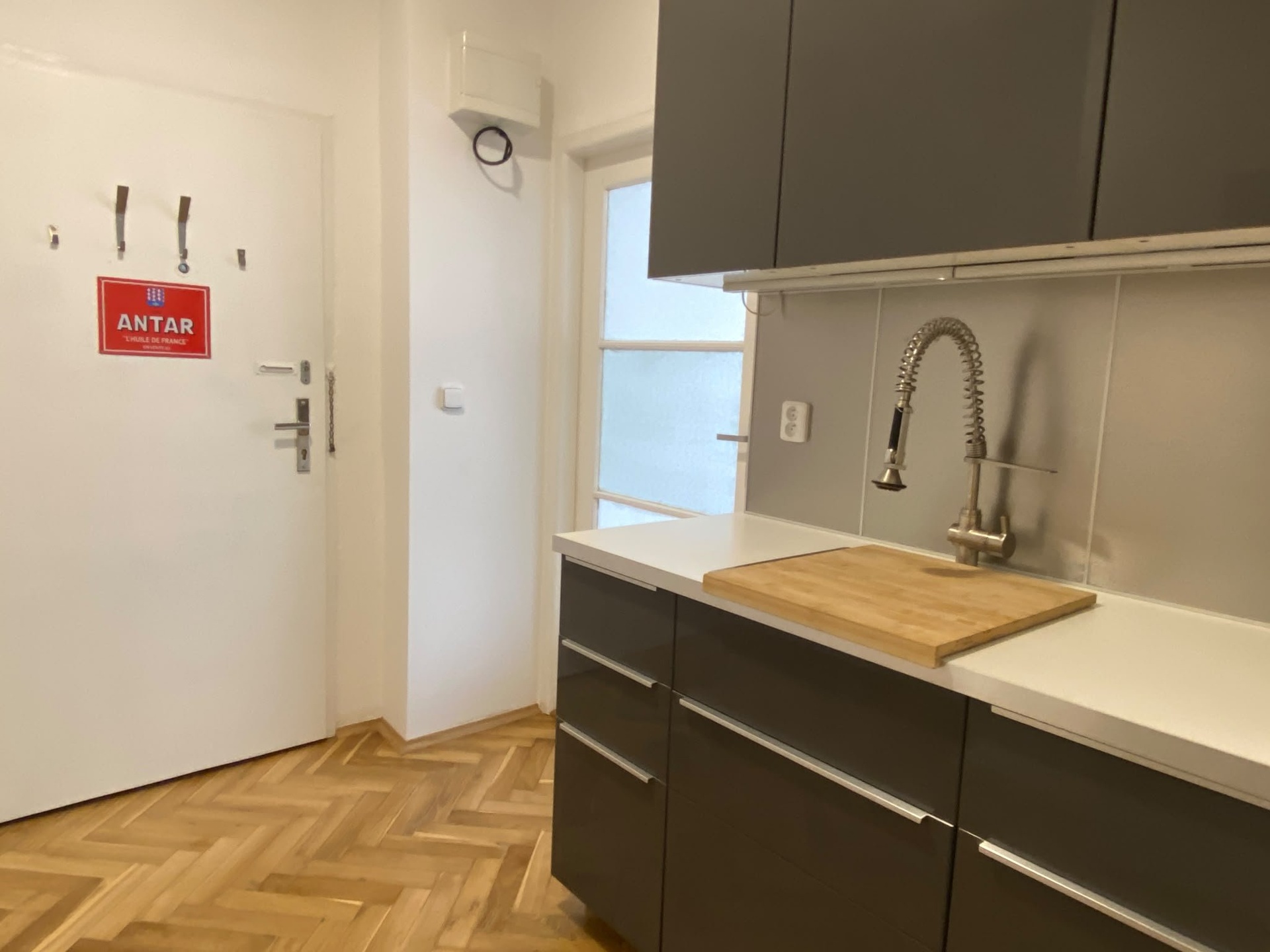 Prodej zrekonstruovaného bytu 1+1, 35 m², Praha 5 - Smíchov — fotografie 3