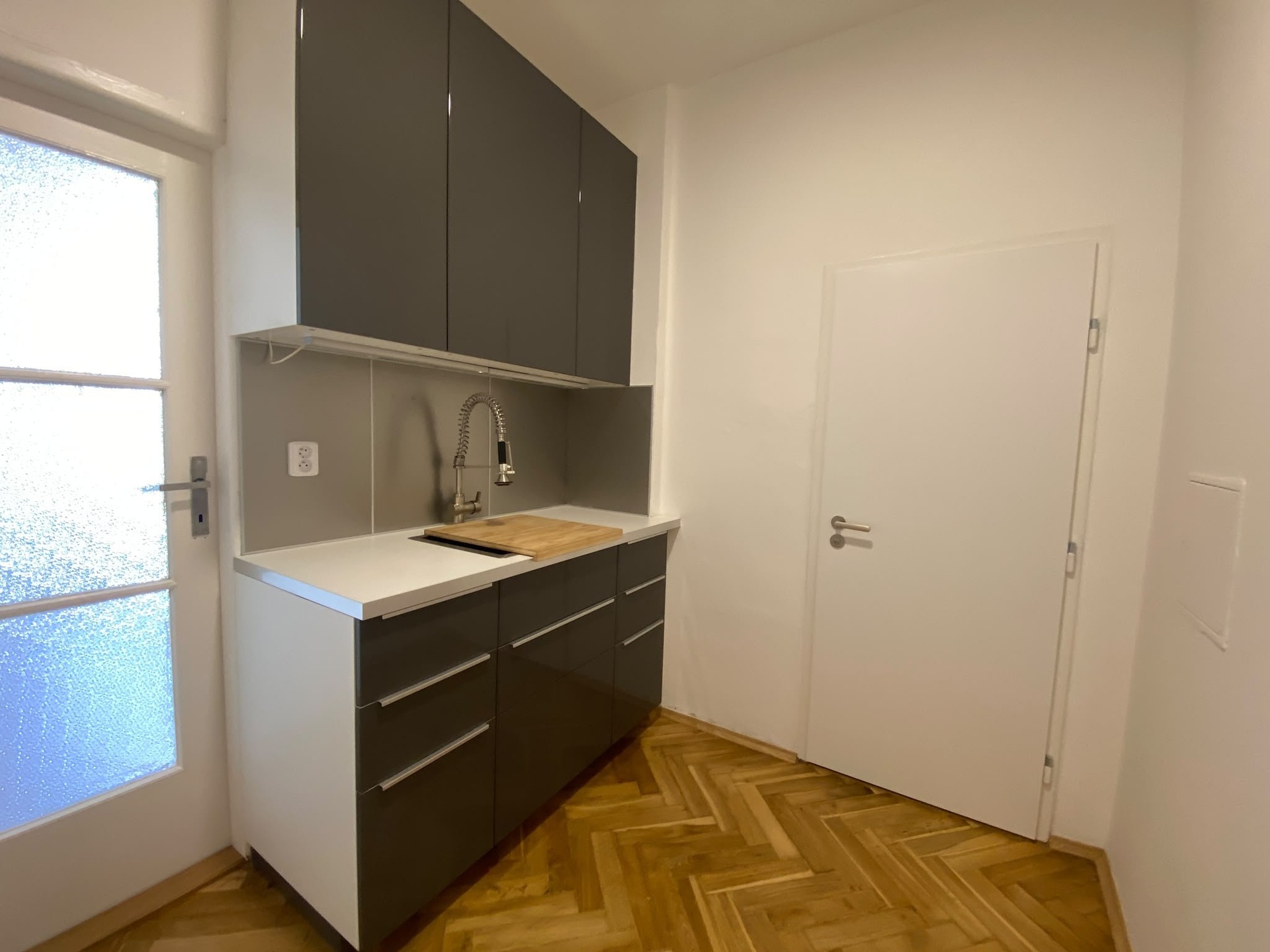 Prodej zrekonstruovaného bytu 1+1, 35 m², Praha 5 - Smíchov — fotografie 4