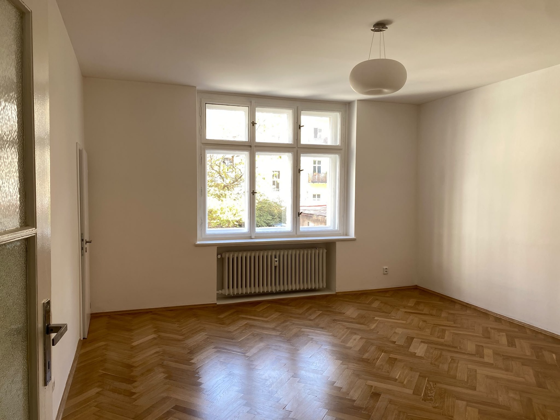 Prodej zrekonstruovaného bytu 1+1, 35 m², Praha 5 - Smíchov — fotografie 9
