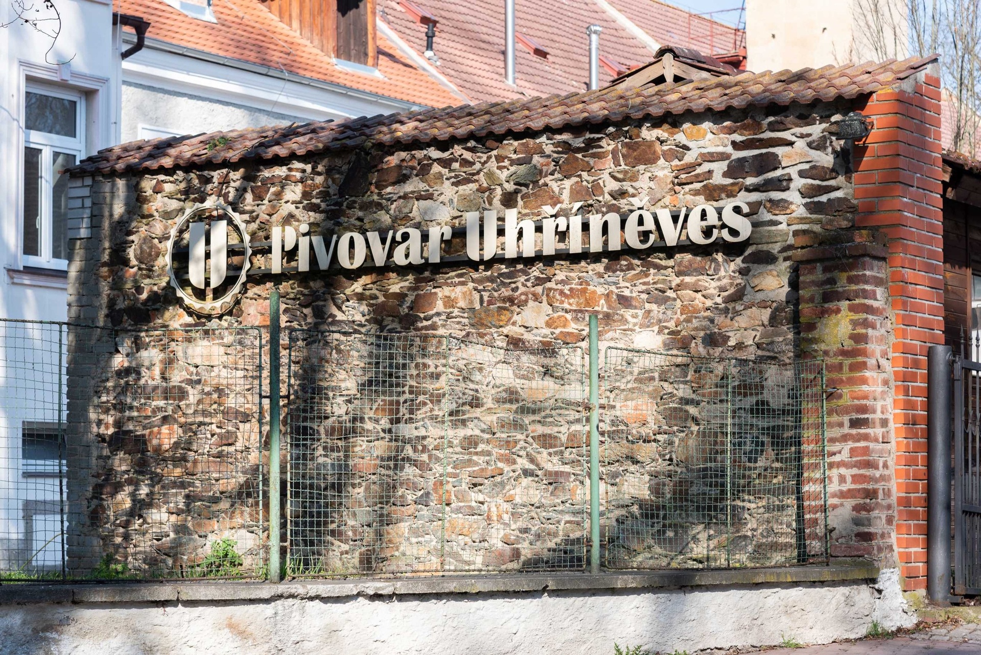 Linie Uhříněves — fotografie 15