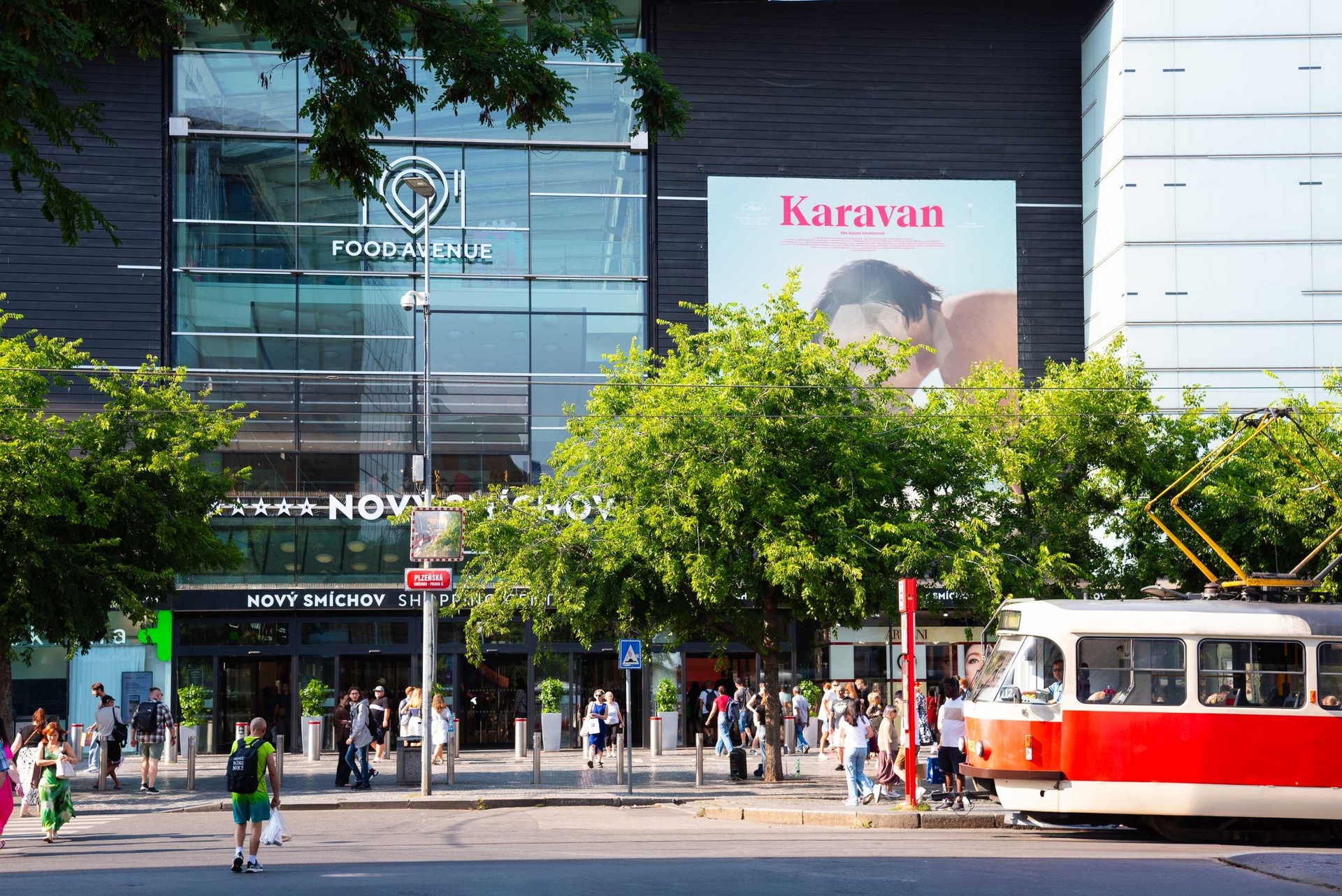 Prodej velkorysého bytu 4+kk, 200 m², Praha - Hlubočepy — fotografie 2