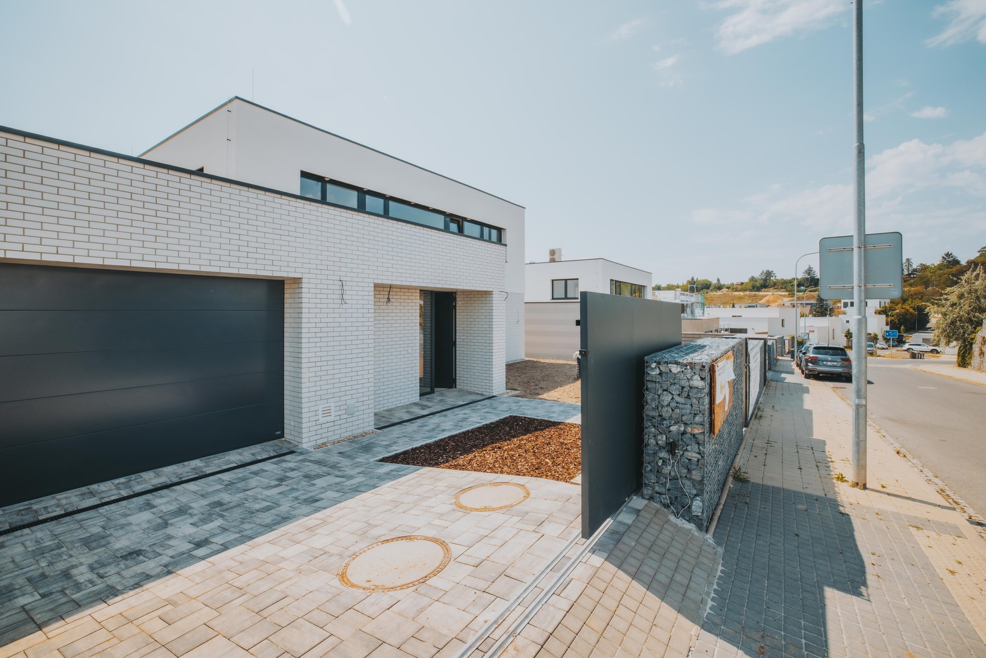 Prodej novostavby rodinného viladomu 310 m² a s pozemkem 1162 m2, Praha 6 — fotografie 9