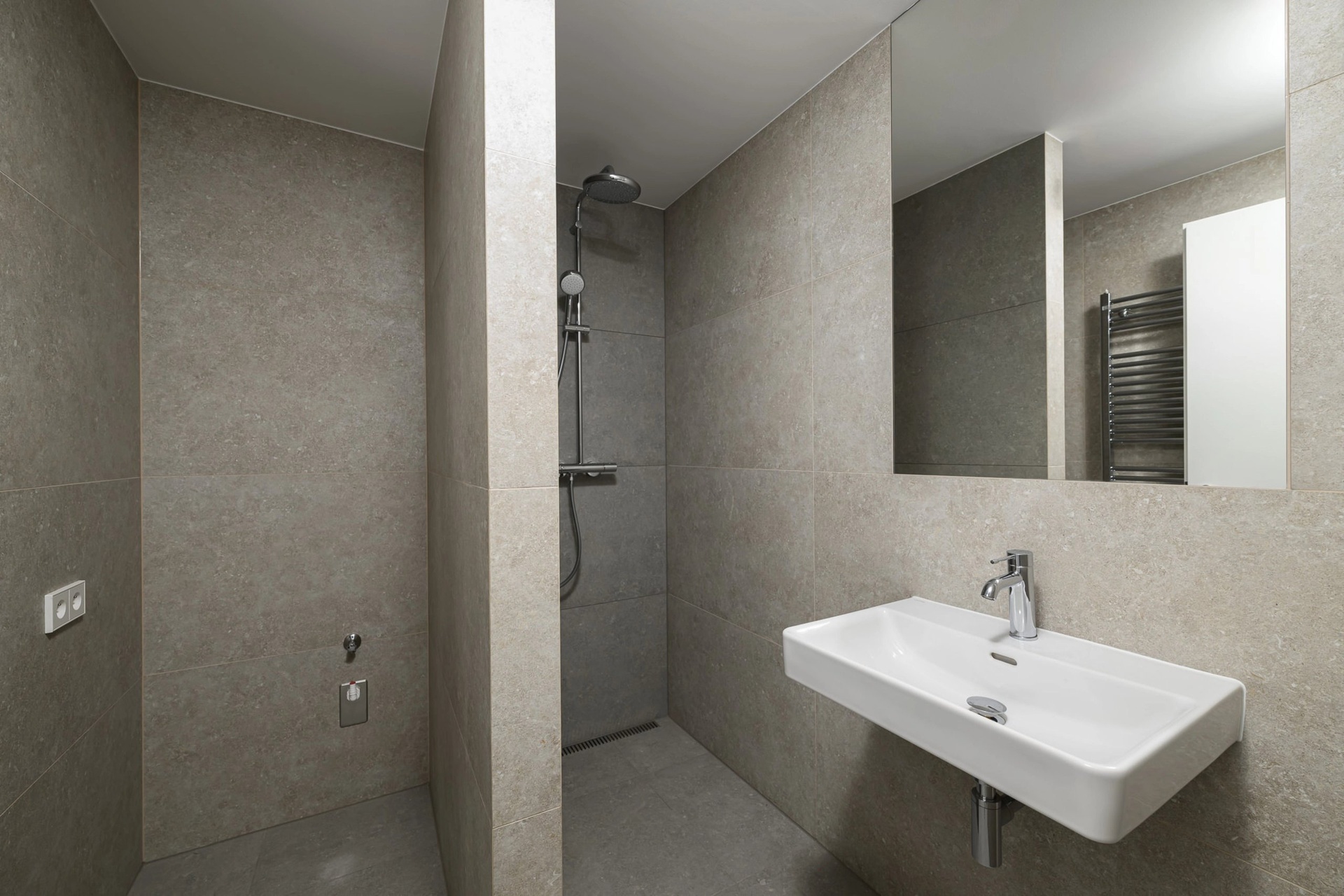Prodej světlého bytu 2+kk, 46 m², Praha 6 - Břevnov — fotografie 3