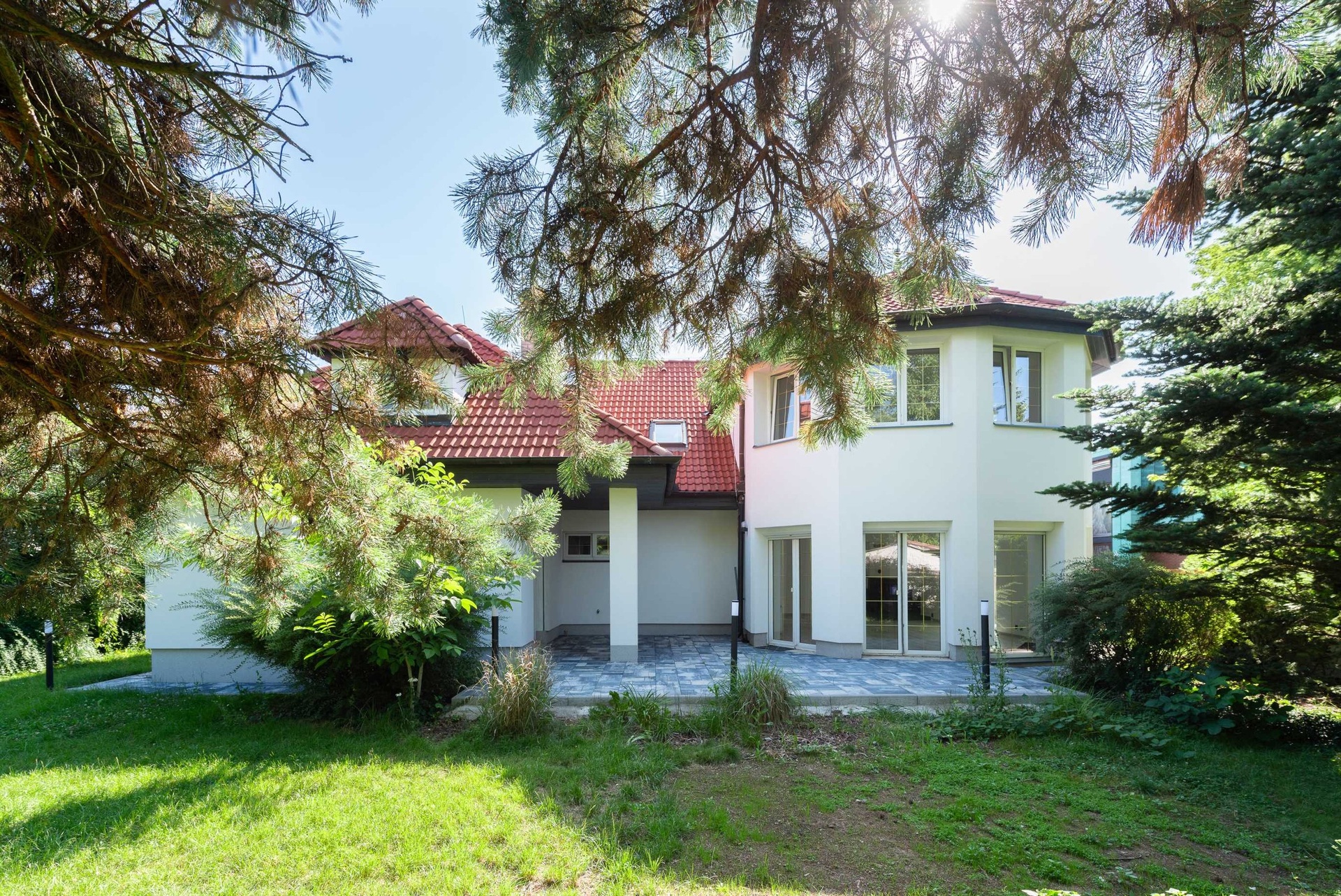 Prodej rodinného domu 6+1, 275 m², Praha 4 - Točná — fotografie 2