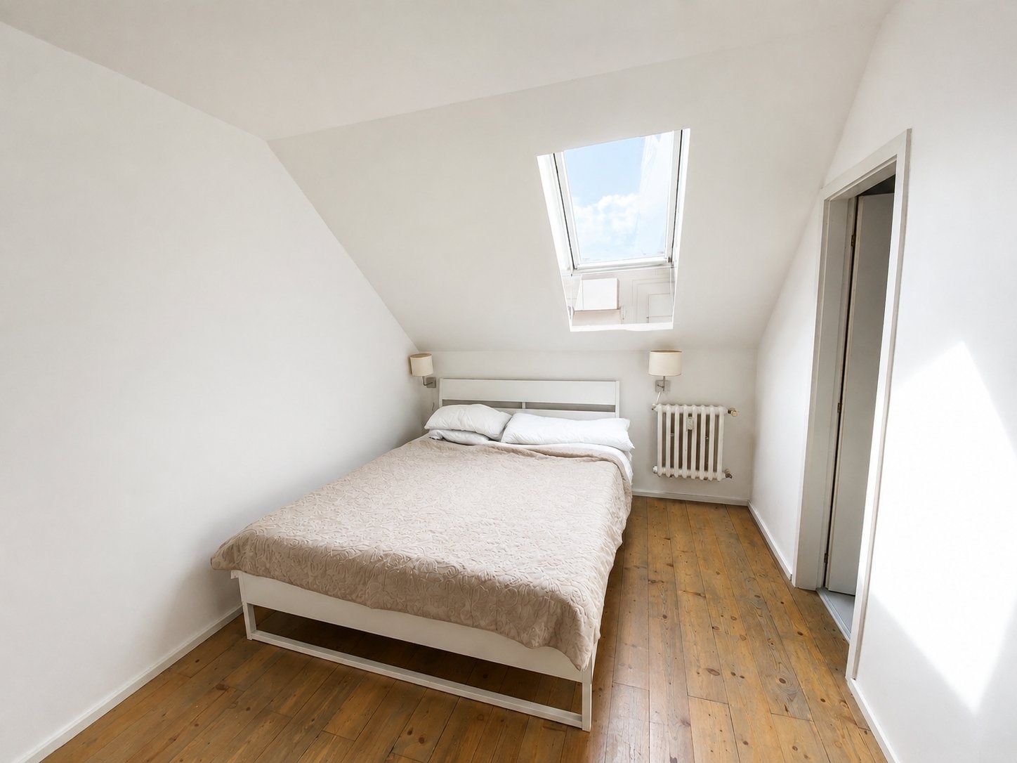 Prodej výjimečného bytu 1+kk, 17 m², Praha 5 - Smíchov — fotografie 4