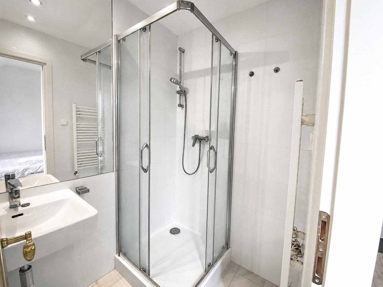 Prodej výjimečného bytu 1+kk, 17 m², Praha 5 - Smíchov — fotografie 5