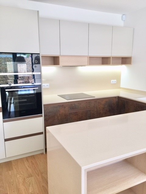Prodej velkorysého bytu 2+kk, 79 m², Praha 4 - Podolí — fotografie 4