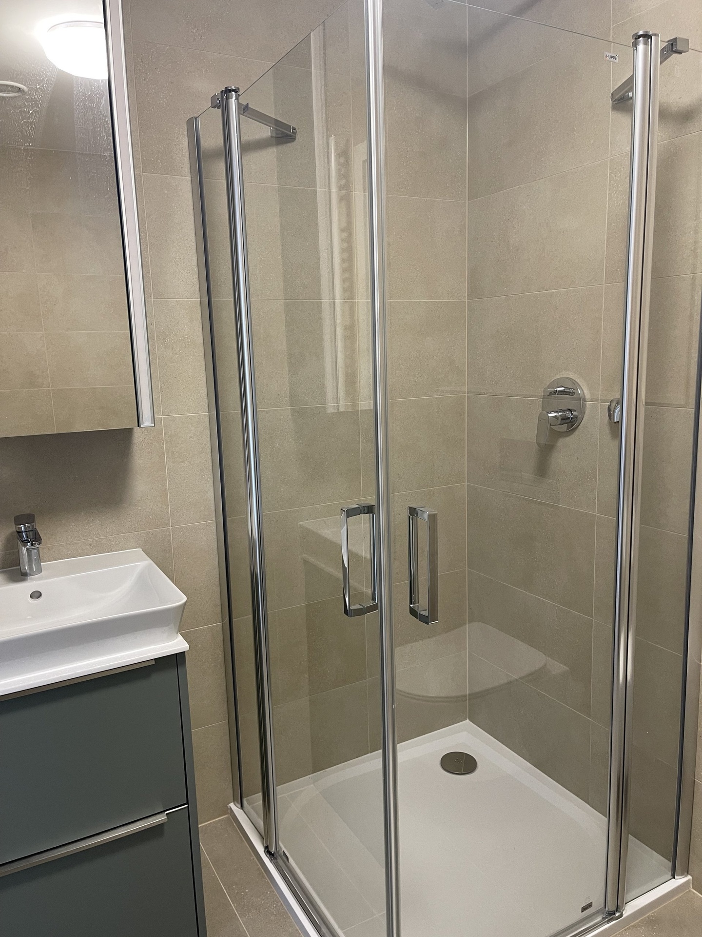 Prodej světlého bytu 3+kk, 75 m², Praha 9 - Hrdlořezy — fotografie 9