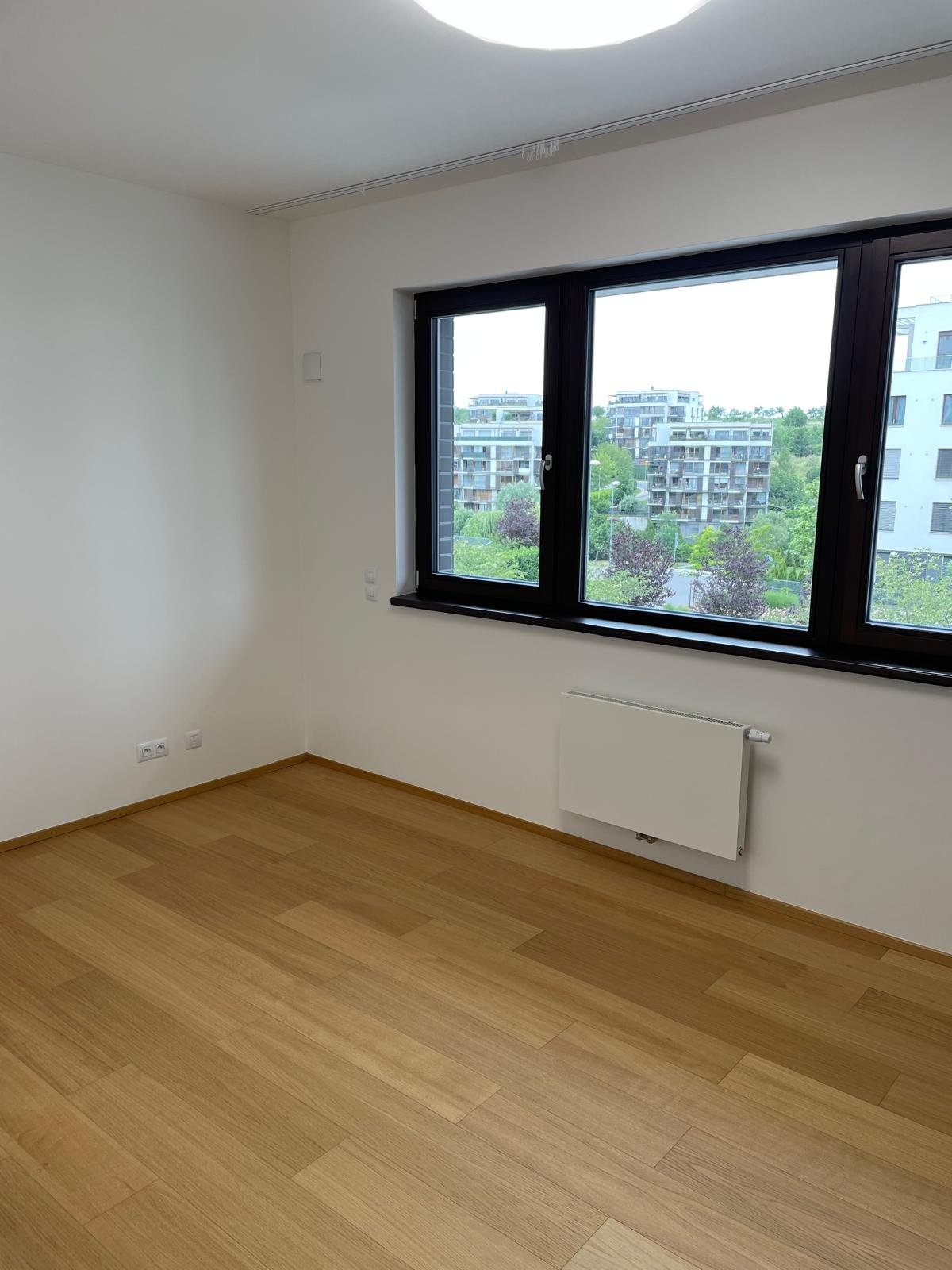 Prodej výjimečného bytu 4+kk,131 m², Praha 9 - Hrdlořezy — fotografie 4